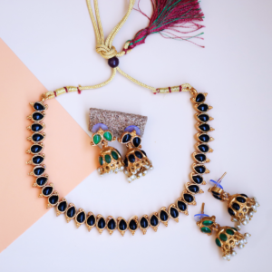Maitri Neckpiece - Image 4