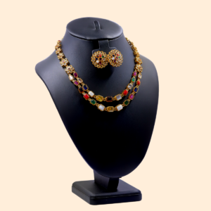 Chakari Neckpiece Set