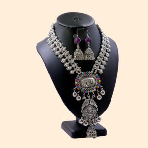 Jaanu  Neckpiece Set