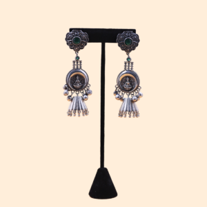 Ditya Earring