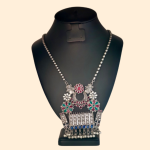 Guzhali Neckpiece